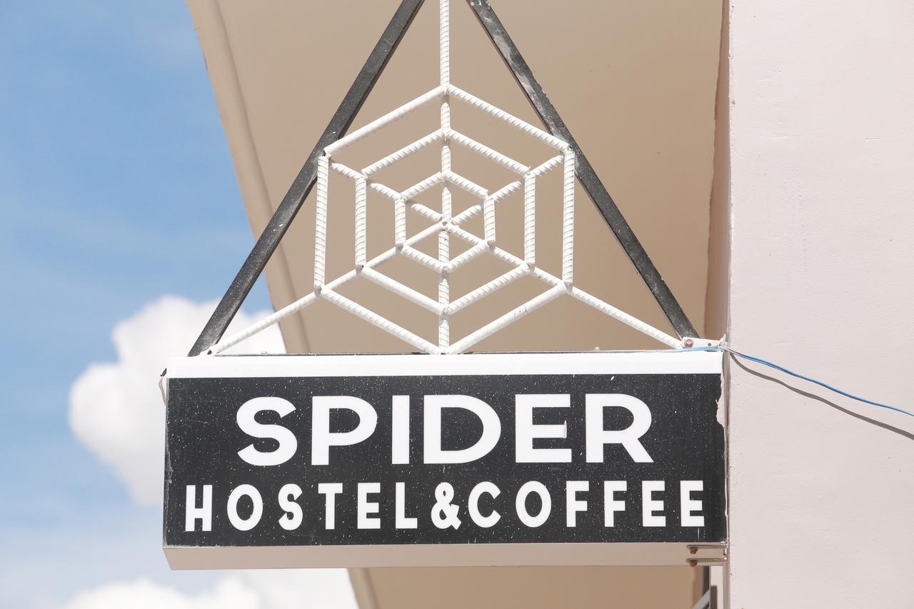 Spider Hostel Dalat Exteriör bild