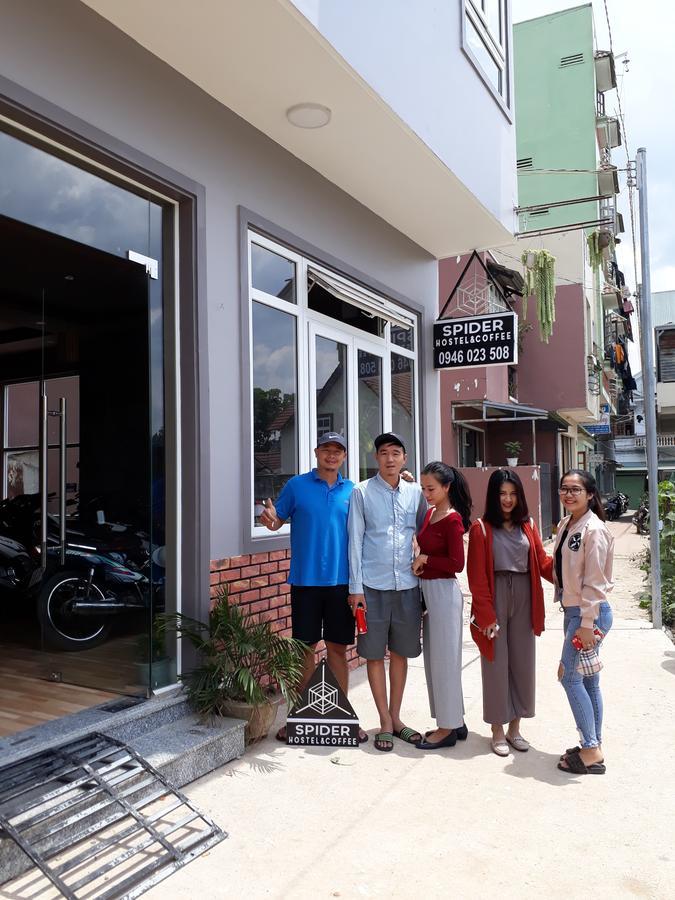 Spider Hostel Dalat Exteriör bild